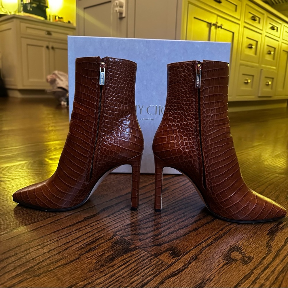 ❌SOLD❌ Jimmy Choo Brown Tan Croc Embossed Heeled Boots size 36.5 - Picture 5 of 15